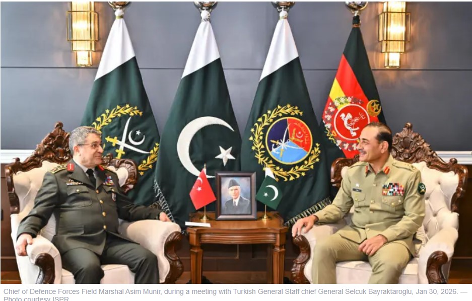 CDF Munir, Turkish military chief deliberate on current regional, global security landscape