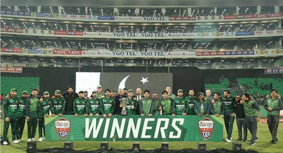 Pakistan rout Australia to whitewash T20I series