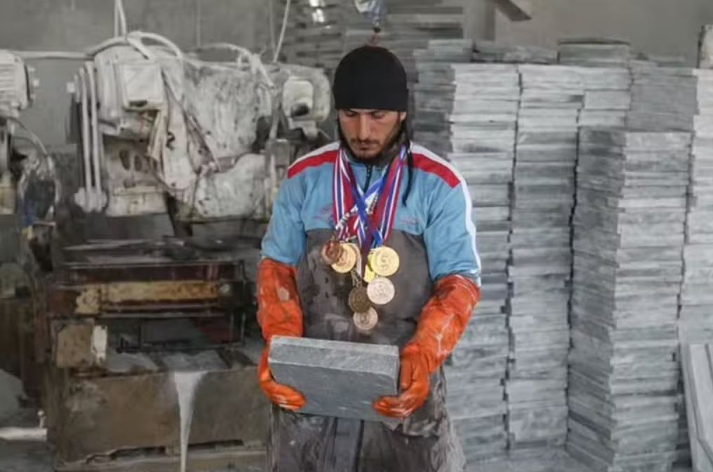 Martial Arts Medalist Rizwan Pathan Forced to Work at Marble Factory to Make Ends Meet
