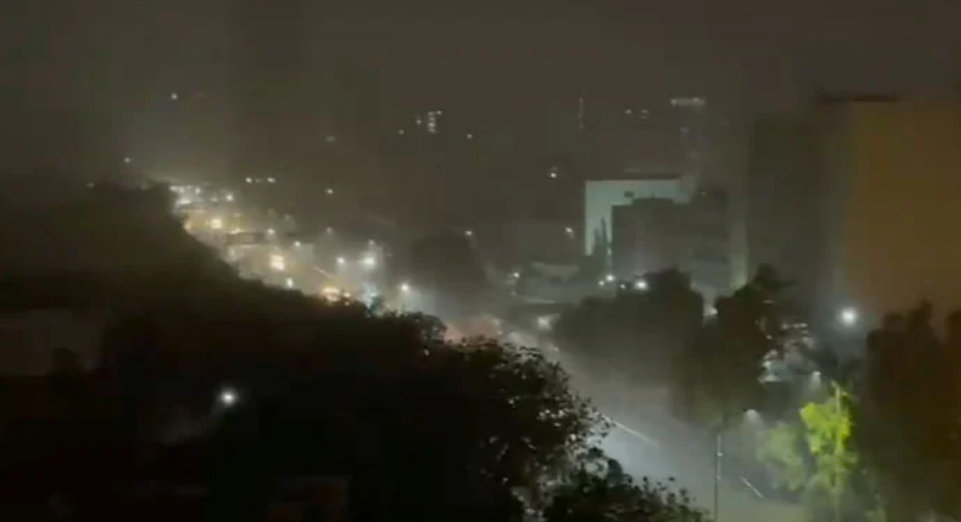 Heavy Rain, Thunderstorm Leave 17 Dead, Dozens Injured in Karachi