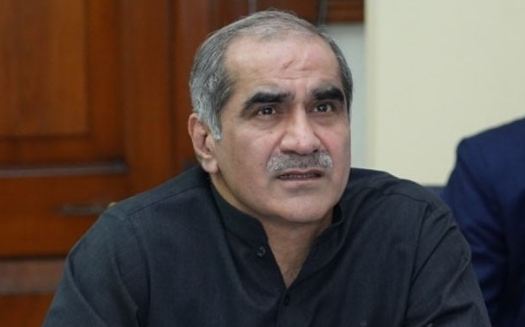 PML-N Leader Saad Rafique Welcomes SC Decision on Imran Khan’s Hospital Transfer