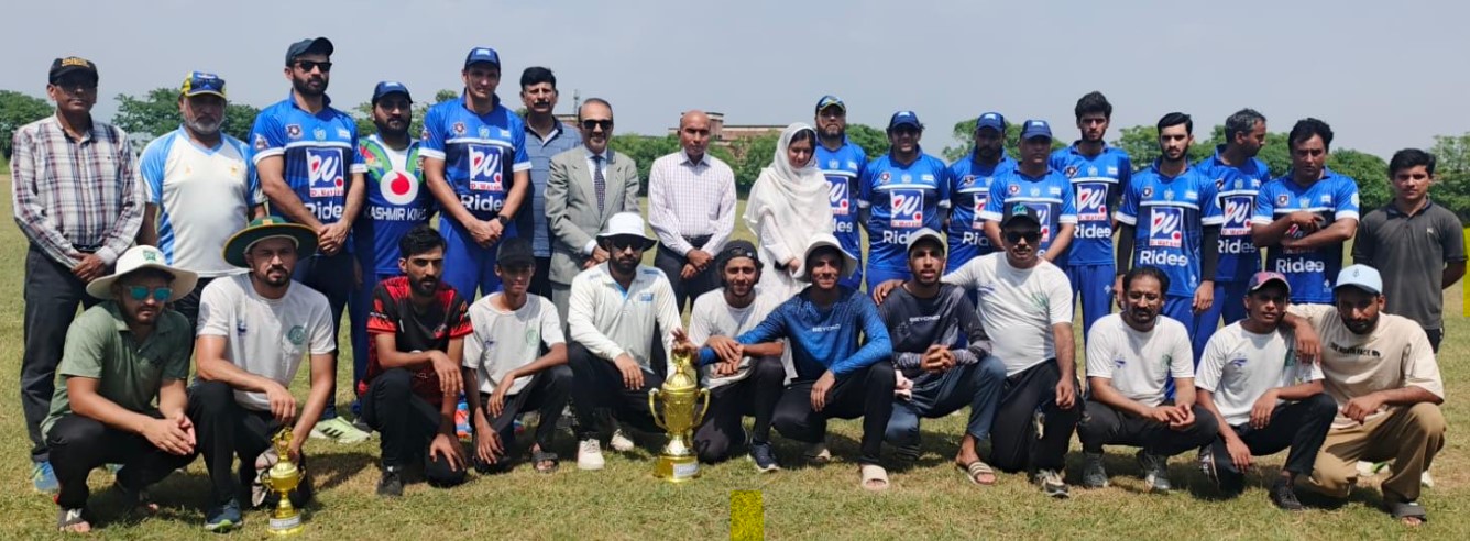 IIUI Defeats Dunya News in Friendly T20 Cricket Match