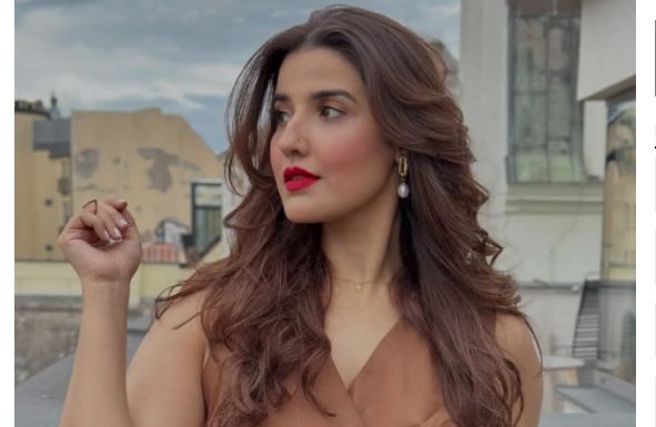 Hareem Farooq urges fans to value themselves beyond appearance, reject beauty pressures