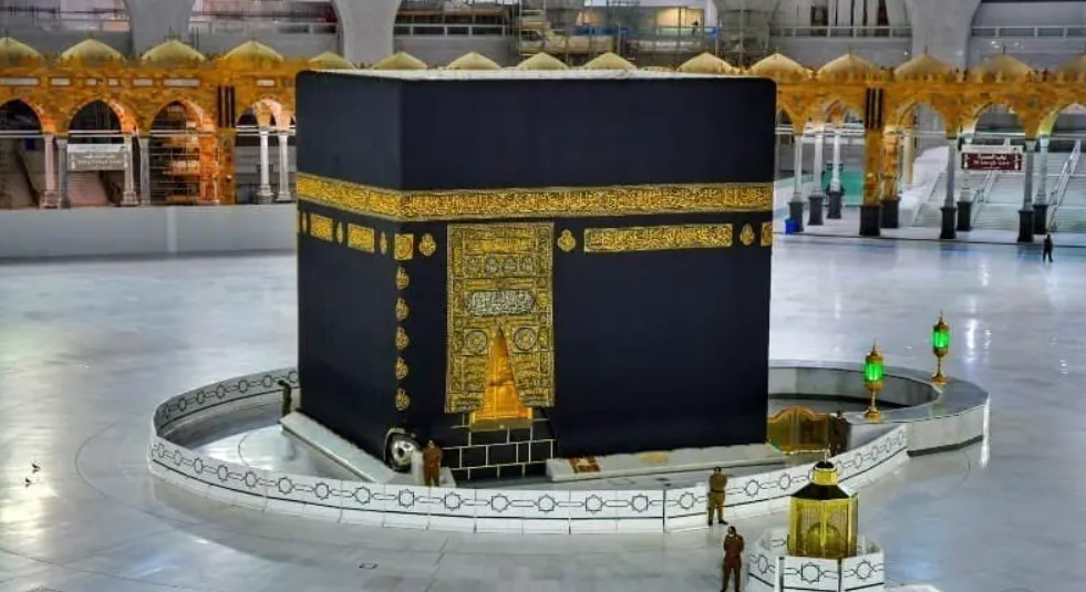 Saudi authorities dismiss reports of suicide bomber at Makkah’s Grand Mosque